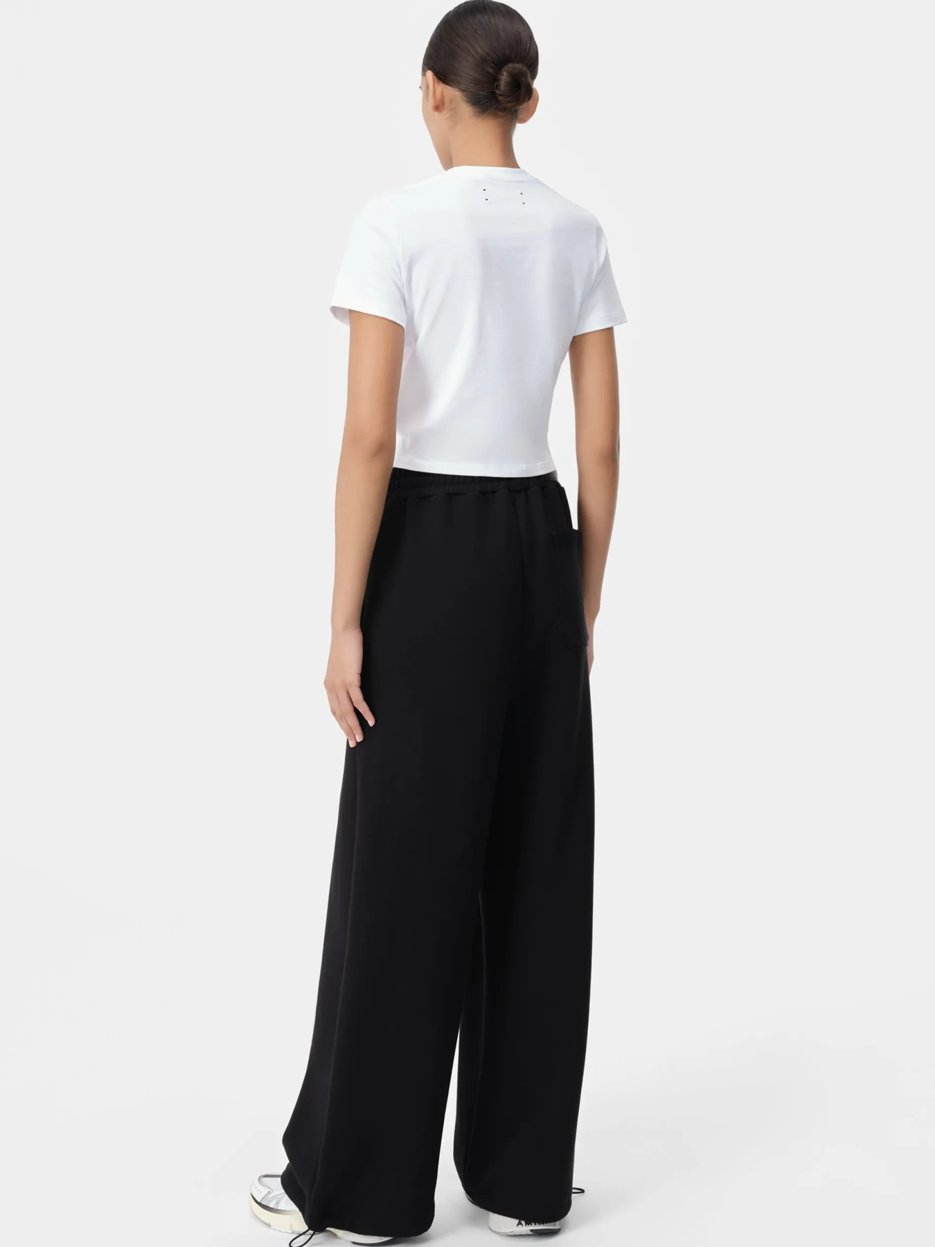 WOMEN'S ARTS DISTRICT FLARE SWEATPANT
